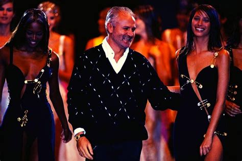 nuovo stilista versace|gianni versace vita privata.